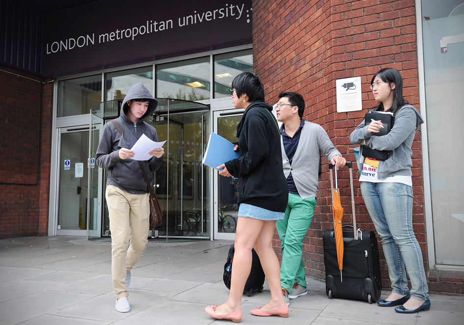 时隔七年 英国重启国际学生PSW签证