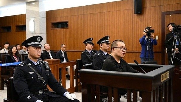 “ 官警二代 ” 免死逍遥惹众怒 孙小果案再审 （图）