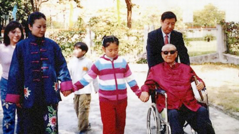 内幕不寻常：传习近平悄悄送女儿再赴美