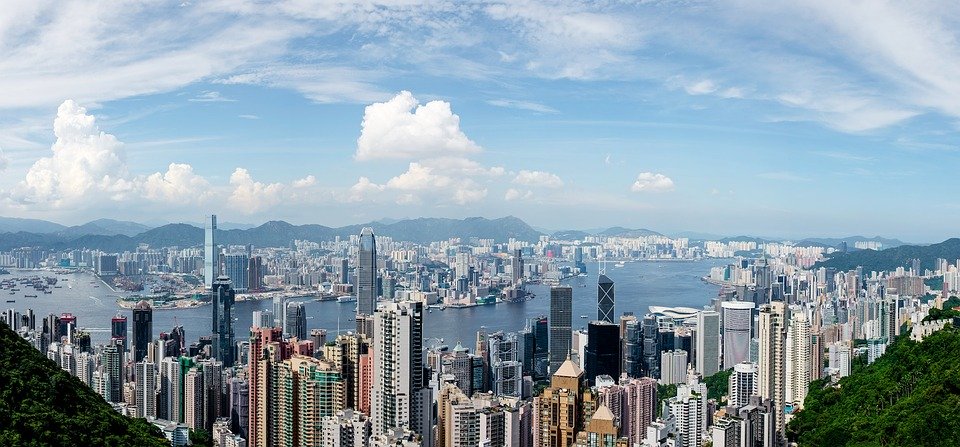 包含2月29日底前中港澳台的酒店订单、旅游票券,均可免费取消或改期。图为:香港 (图片来源:pixabay)