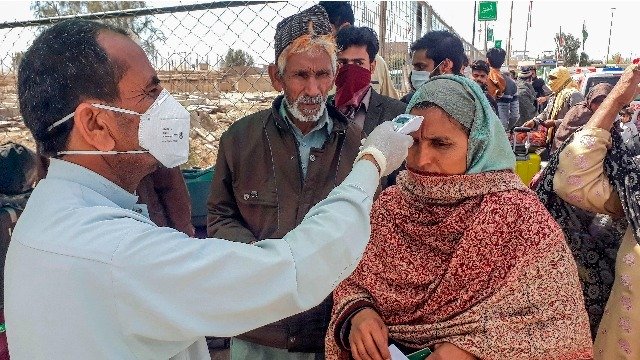惊人致死率 伊朗逾60岁确诊者达55％死亡 (图)