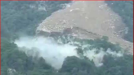 三峡大坝再现崩溃征兆 武汉在风险区 (视频/图)