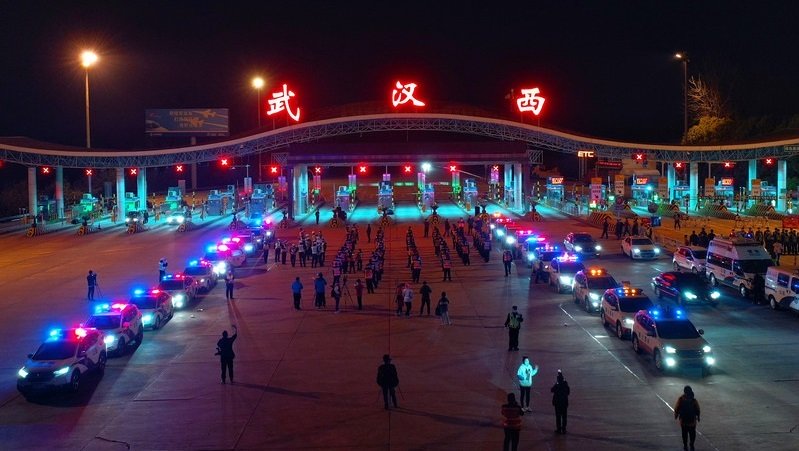 解封疫情仍凶险 武汉人披露真相不如外界想像 (图)