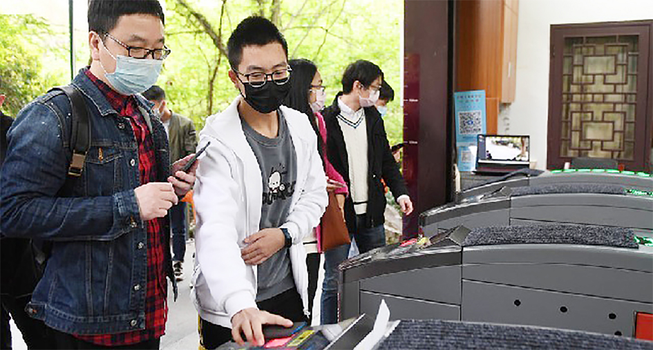 忧五一长假疫情扩散 官方禁跨省跨境旅游