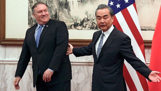 蓬佩奥被骂成筛子 美国怎回应？你肯定想不到 (图)