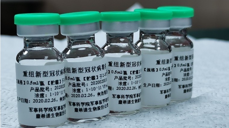 中央军委批准军人接种国产疫苗 爆近半数发烧乏力(图)