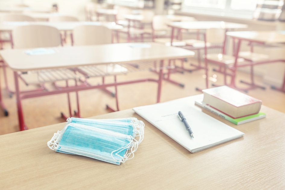 法国中学生没有免费口罩？ 中央、地方立场不同