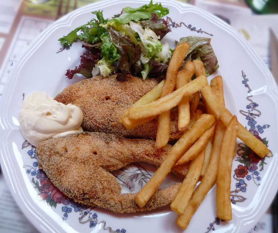 看法国美食/阿尔萨斯炸鲤鱼 （Carpe frite）
