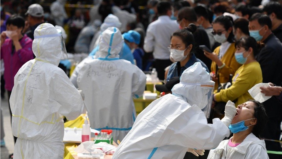 中国青岛再响疫情警报 900万人大排查恐难一网打尽 (图)