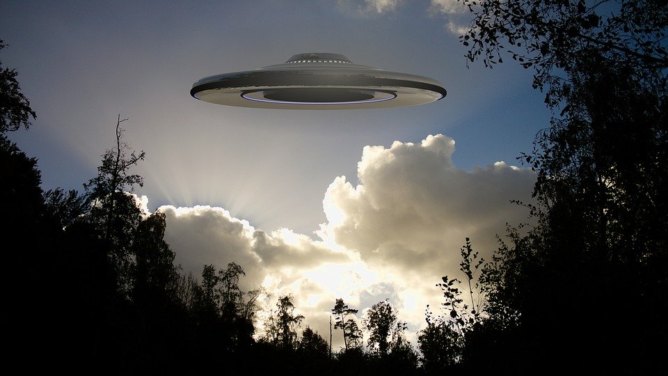 UFO （图片来源：Pixabay）