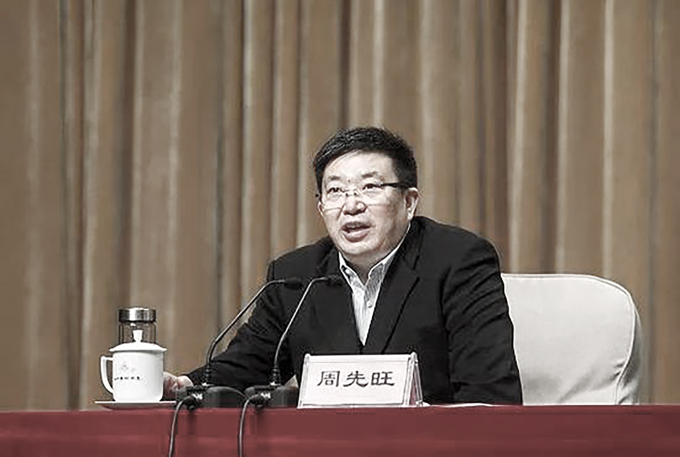 武汉封城周年 “甩锅”市长人去楼空