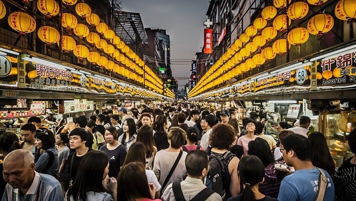基隆在著名旅游网智游网所公布的2021年旅游趋势报告中,入选为2020年十大热门国旅城市。图为基隆庙口。(图片来源:Pixabay)