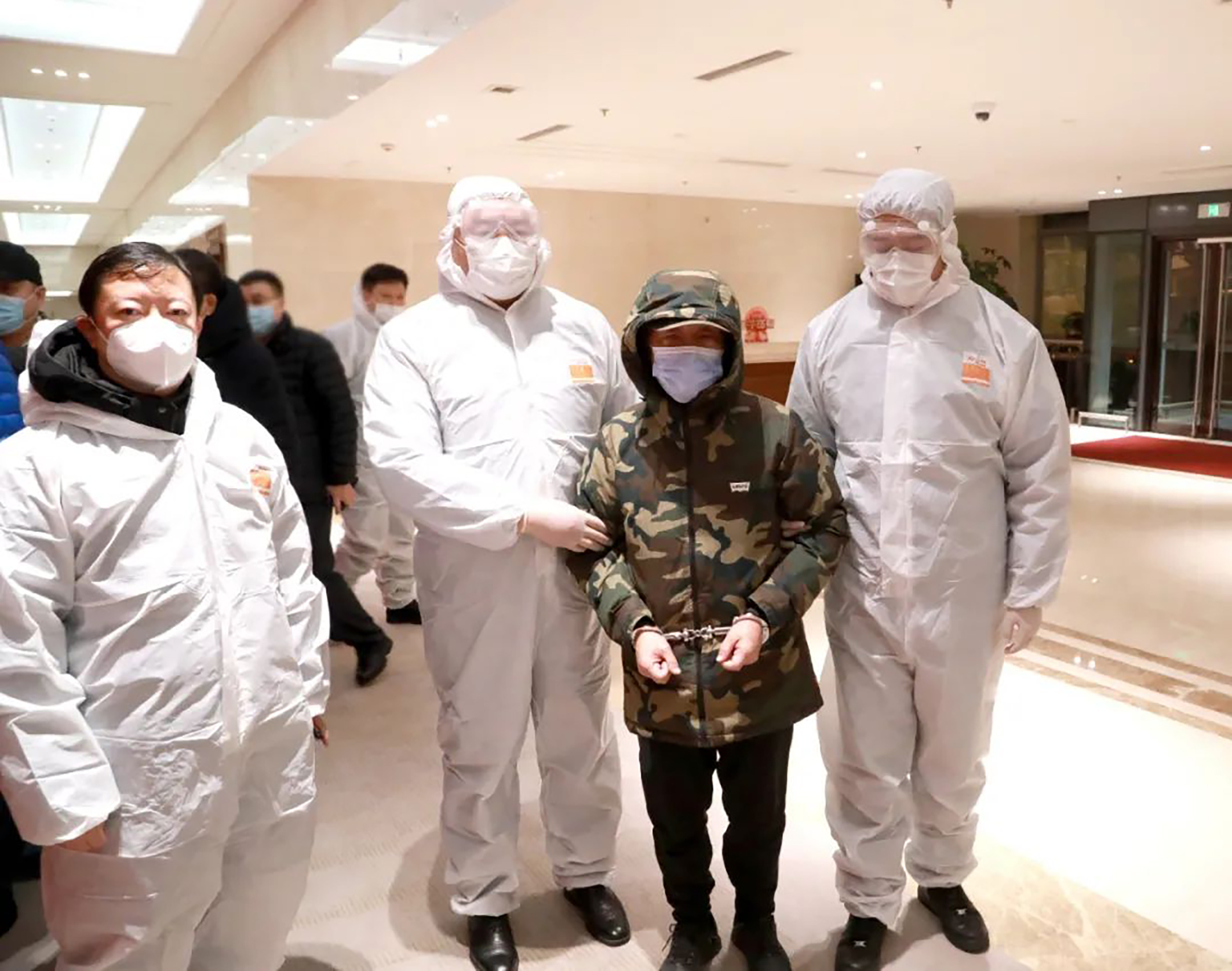 市委书记潜逃16载被抓
