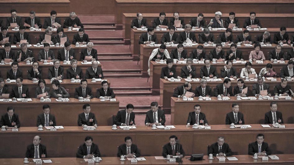 官场现断层式空缺/无人可用 “冷板凳”官员逆袭高升