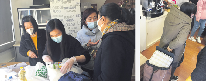 左图:爱心团发起人董凤珍女士(左二)、温州旅行社老板娘(右二); 右图:一名领取物资的华人