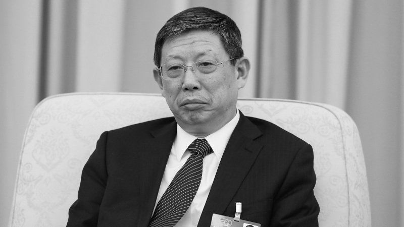 杨雄担任上海市长得益于江泽民和江绵恒,是江绵恒的马仔。