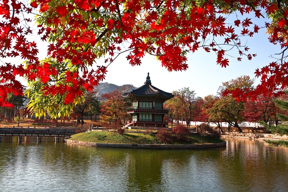 隔世奇缘与夫两世成婚亲生女儿年长三岁。(图片来源:Pixabay)