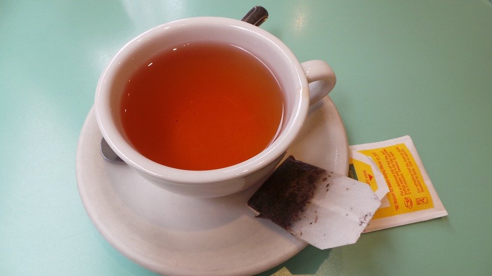 饭后马上喝茶,会冲淡了胃分泌的消化液,影响食物消化。(图片来源:Pixabay)