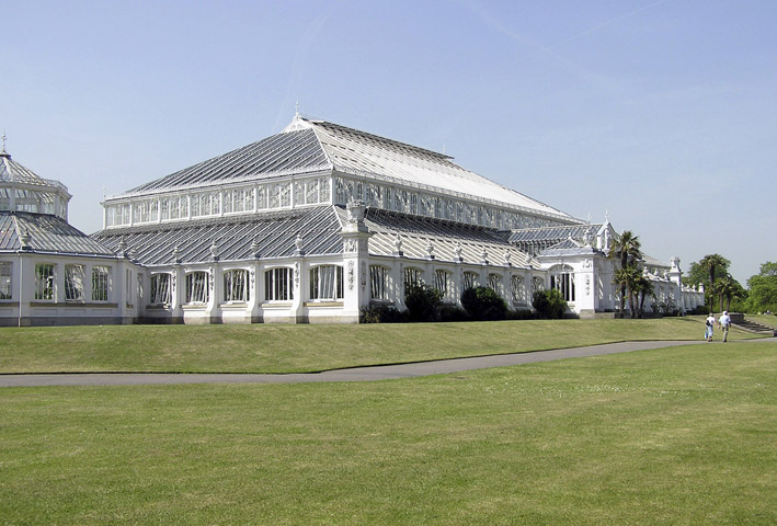 邱园内的温带植物室(Temperate House)(Arpingstone/Wikipedia/公有领域)