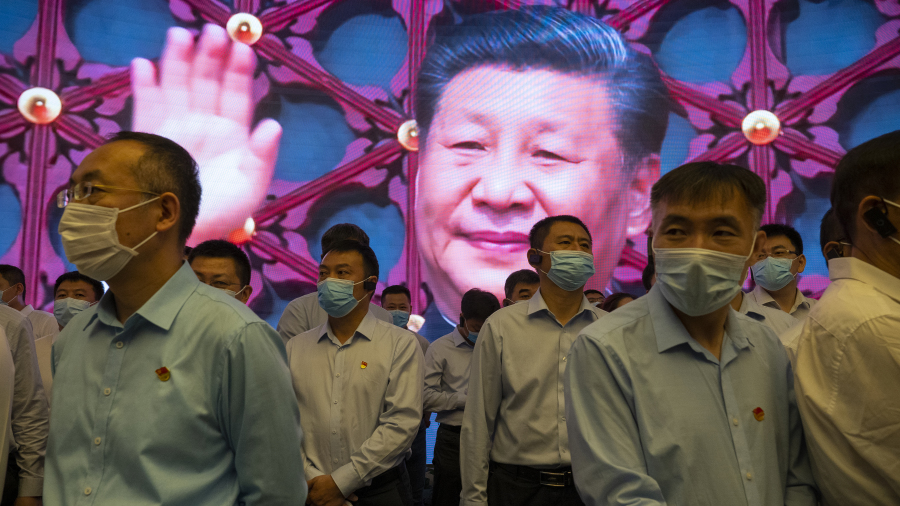 据知情人士透露,习近平提出广泛征收房地产税的计划,在党内遭遇强大阻力。(图片来源:Andrea Verdelli/Getty Images)