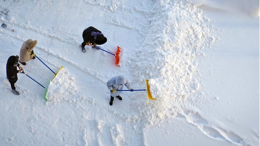 河南再发暴雪预警  大雪下7天 高速公路禁行 (图)