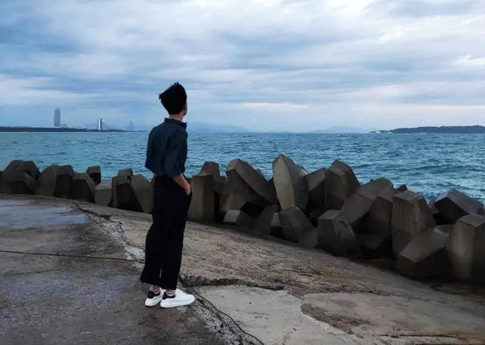 寻亲男孩自杀痛煞人心