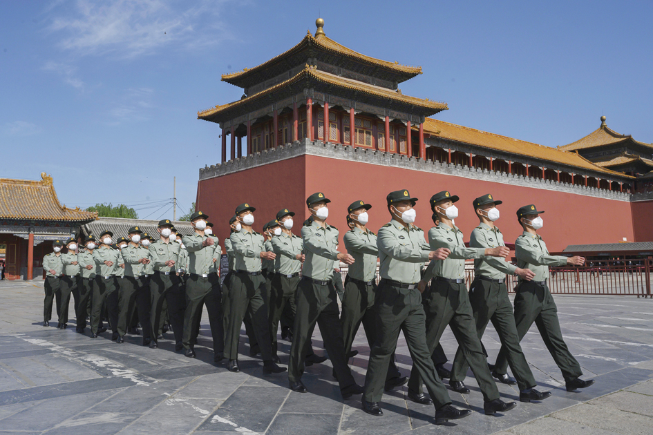 中共建政以来的政变及其幕后