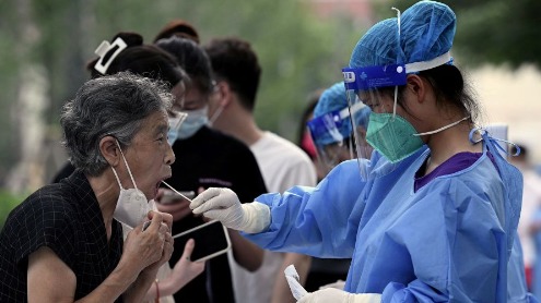 大陆高中风险区首破3000   河南一场军训13人感染 (图)