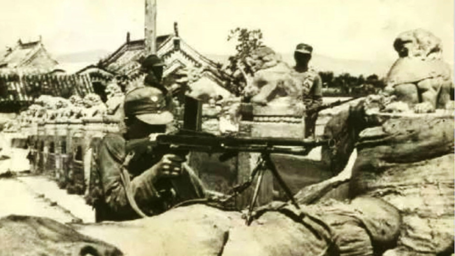 1937年,国军第29军在卢沟桥抵抗日军。(网络图片)