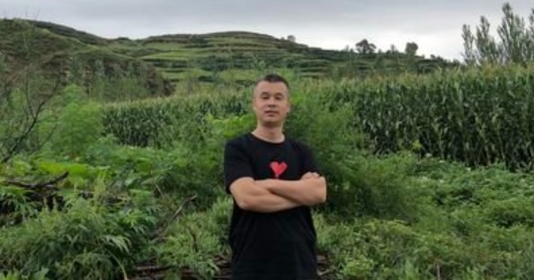 网传 “ 彭载舟 ” 本名叫彭立发。(图片来源:网路截图)