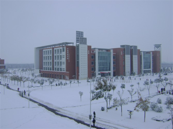 郑州航空工业管理学院 (图片来源:维基百科)