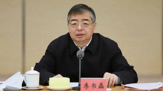 习近平的新 “ 化妆师 ”：坚持百花齐放？引民众反呛  (图/视频)