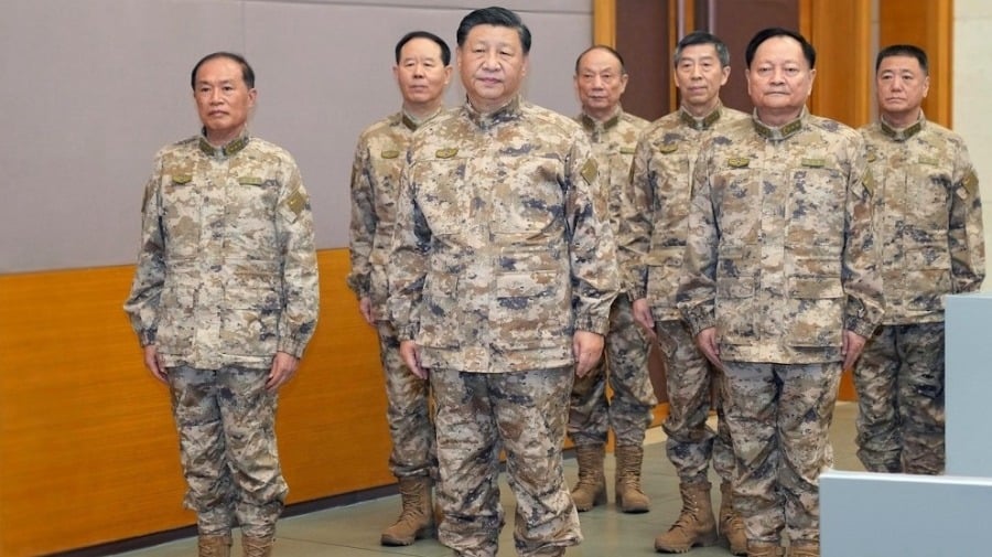 有分析说,以军委主席身分兼任“军委联指总指挥”的习近平,无论是从战略到战役,他都要牢牢掌握。(图片来源:视频截图)