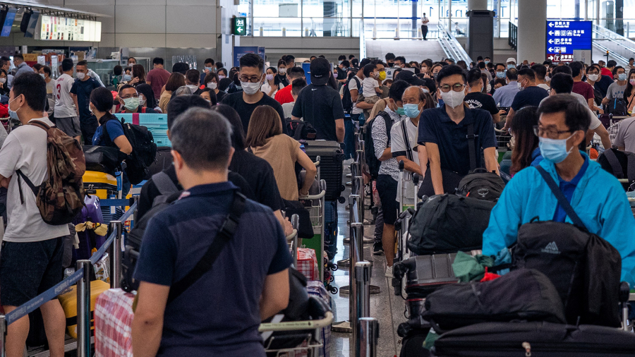 中国优化防疫新10条首日  “ 移民 ” 微信指数破亿 (图)