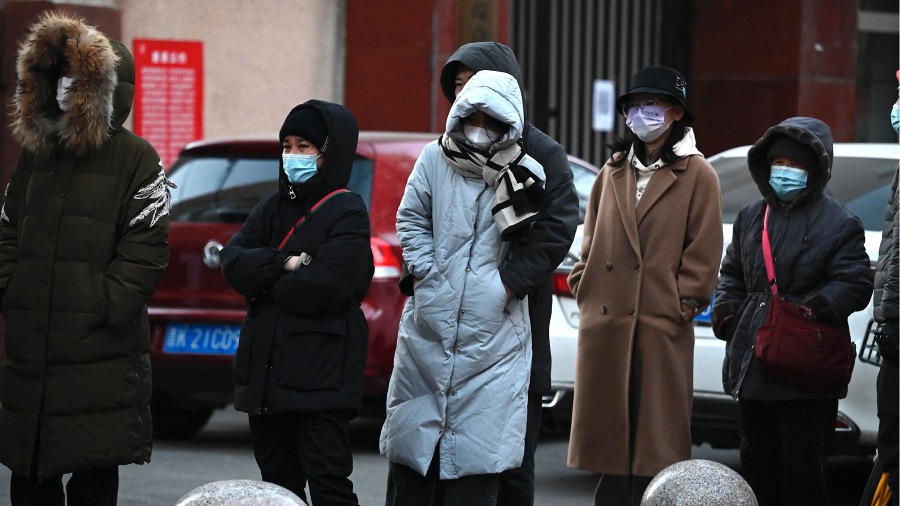 胡锡进捅破纸：国家卫健委数字不可信  仅北京日超2万例  (组图)