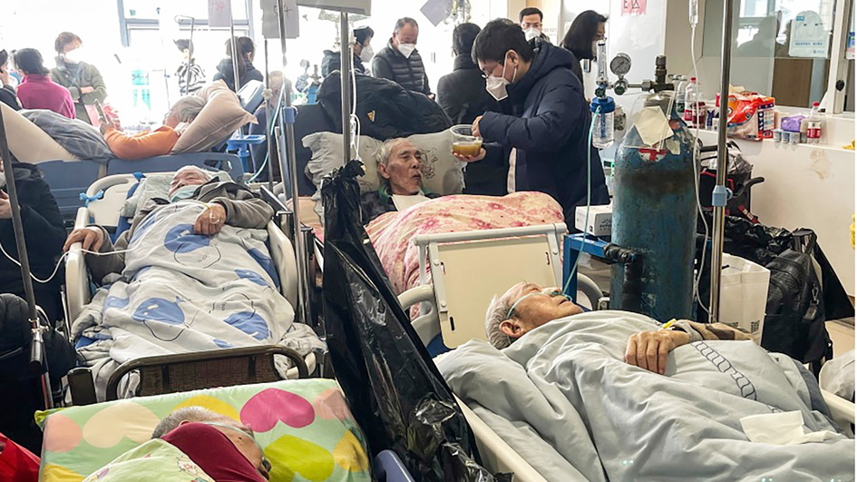 大陆民间无心过新年 / 疫情未过 死亡与悲伤笼罩下