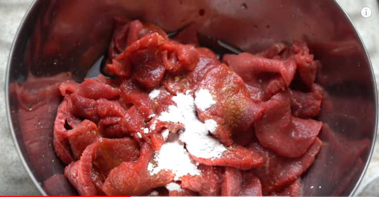 洋葱牛肉 (图片来源:阿隋厨房视频)