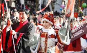 巴黎13区新年彩妆游行图组