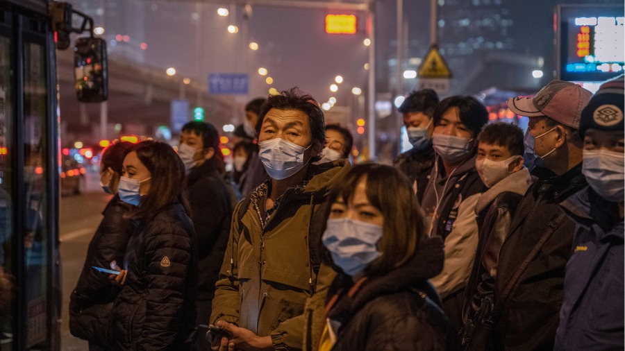 770万人口城市公交停运掀风波  员工：5个月没发工资 (组图)