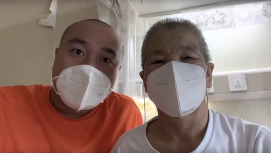 老家在河北石家庄的中国网红Jake近期带母亲到台湾治病。(图片来源:Jake公开日记)