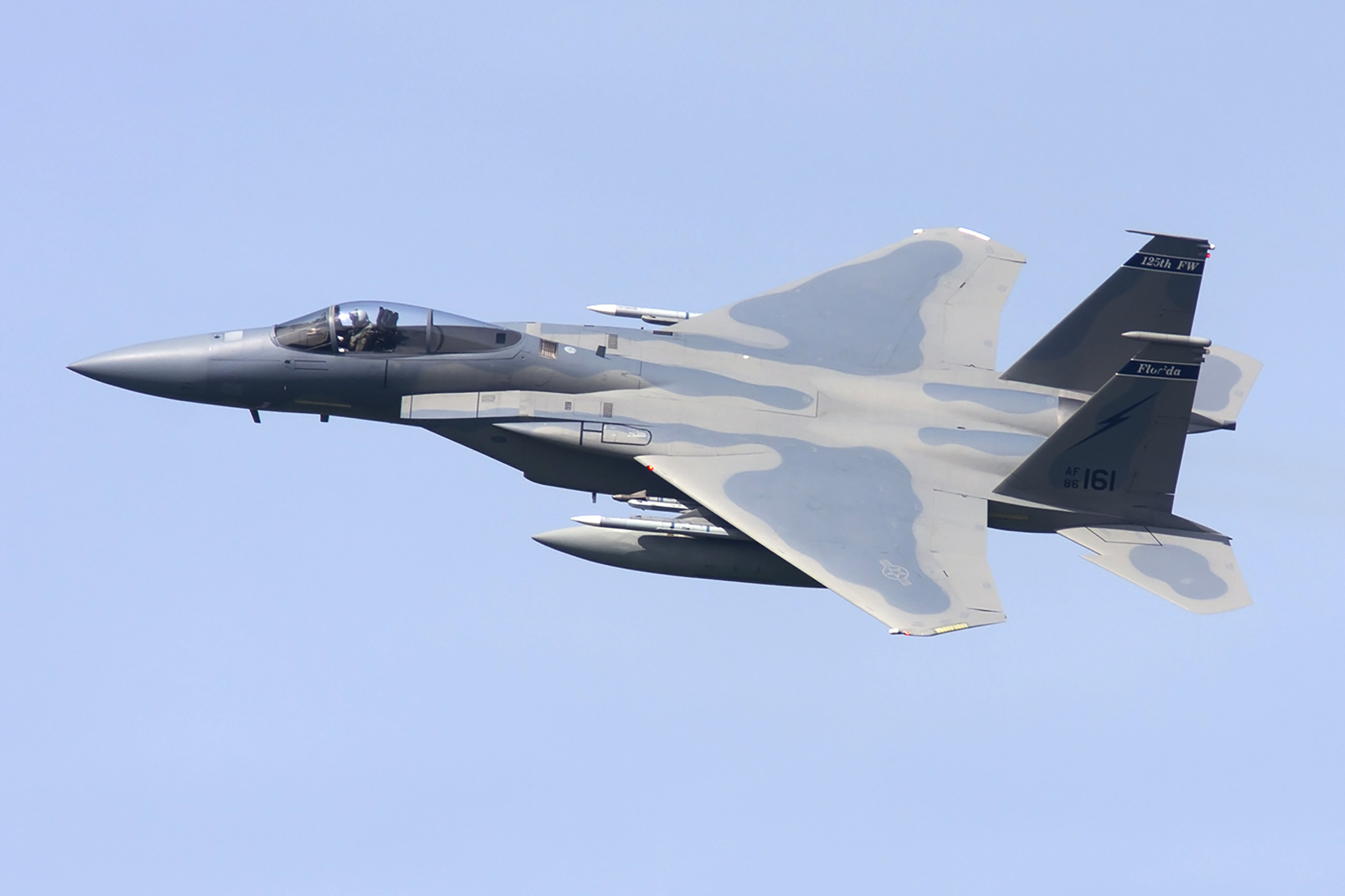 美国空军F-15C鹰式战斗机(Rob Schleiffert/Wikipedia./CC BY-SA 2.0)