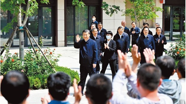 今年5月10日,习近平率一众亲信第三次视察河北雄安。